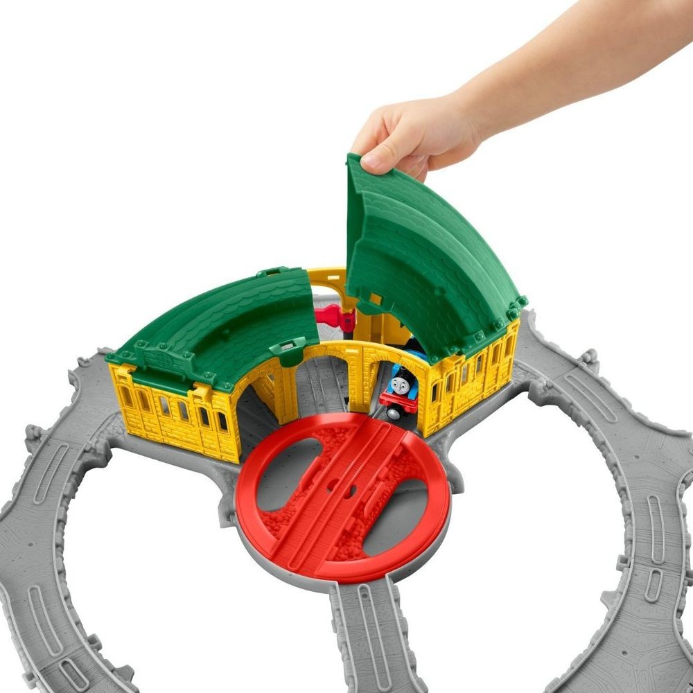 tidmouth roundhouse