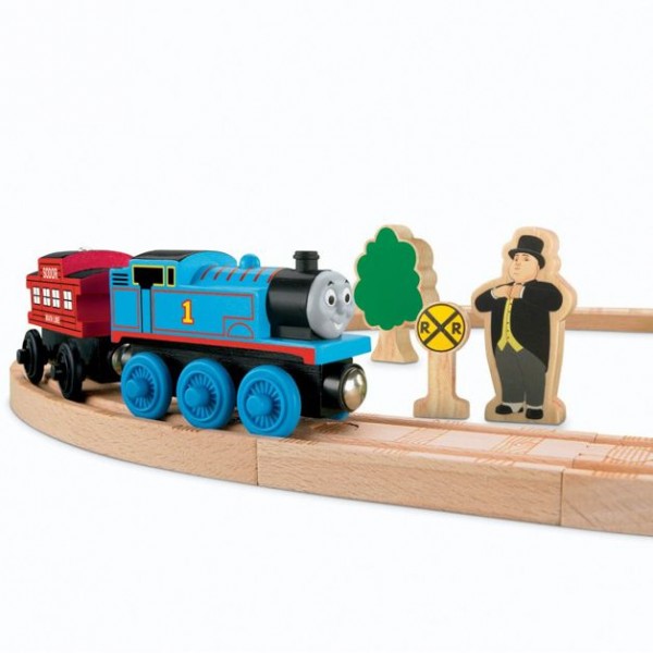 thomas wooden railway starter set