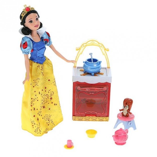 Disney Princess Snow White Doll Play Set & Kitchen With Accessories
